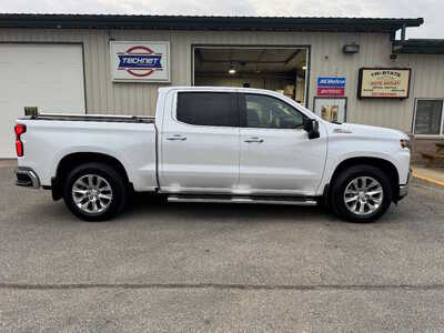 2019 Chevrolet 1500 Crew Cab, $25990. Photo 8