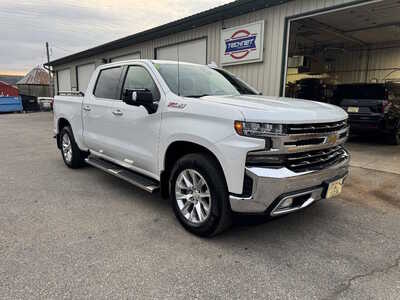 2019 Chevrolet 1500 Crew Cab, $25990. Photo 1