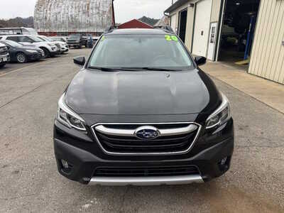 2020 Subaru Outback, $19990. Photo 2
