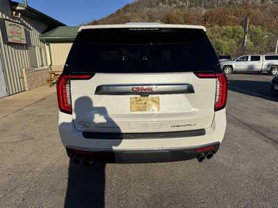 2021 GMC Yukon, $38990. Photo 6