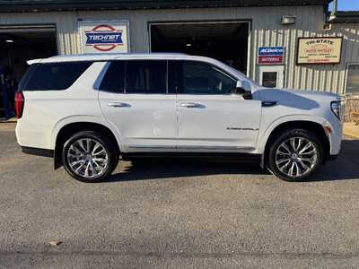 2021 GMC Yukon, $38990. Photo 8
