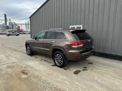 2020 Jeep Grand Cherokee, $25450.0. Photo 3
