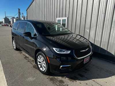 2025 Chrysler Pacifica, $45095.0. Photo 6