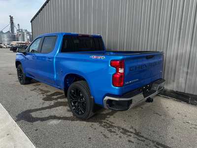 2025 Chevrolet 1500 Crew Cab, $58125.0. Photo 3