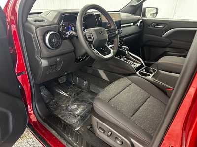 2025 Chevrolet Colorado Crew Cab, $45890.0. Photo 12