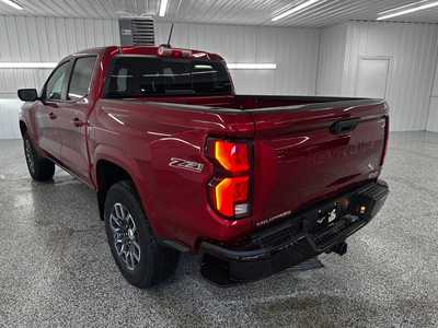 2025 Chevrolet Colorado Crew Cab, $45890.0. Photo 3