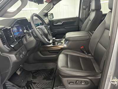 2024 Chevrolet 1500 Crew Cab, $53995.0. Photo 11