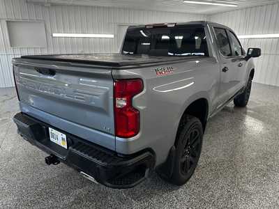 2024 Chevrolet 1500 Crew Cab, $53995.0. Photo 4