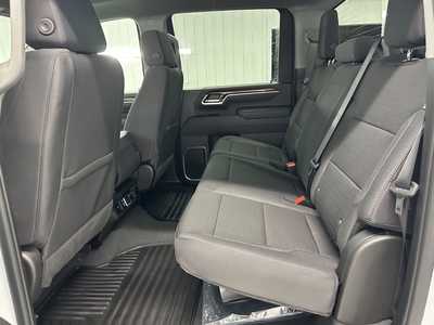 2025 Chevrolet 3500 Crew Cab, $70895.0. Photo 11
