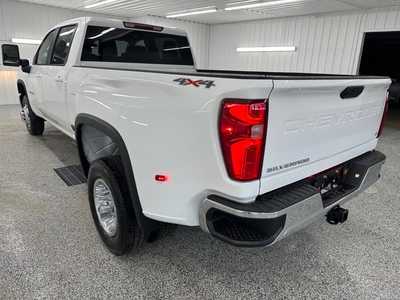 2025 Chevrolet 3500 Crew Cab, $70895.0. Photo 3