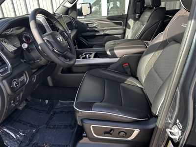 2025 RAM 1500 Crew Cab, $59090.0. Photo 11