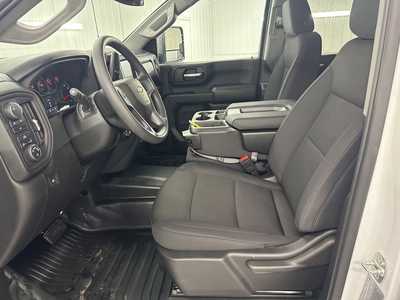 2025 Chevrolet 2500 Crew Cab, $52330.0. Photo 11