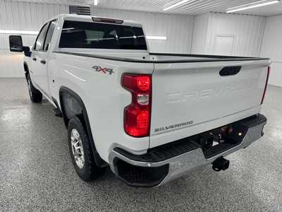 2025 Chevrolet 2500 Crew Cab, $52330.0. Photo 3
