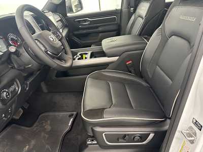 2025 RAM 1500 Crew Cab, $62600.0. Photo 11