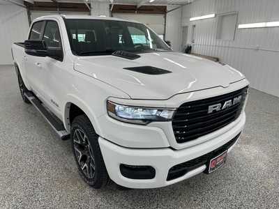 2025 RAM 1500 Crew Cab, $62600.0. Photo 6