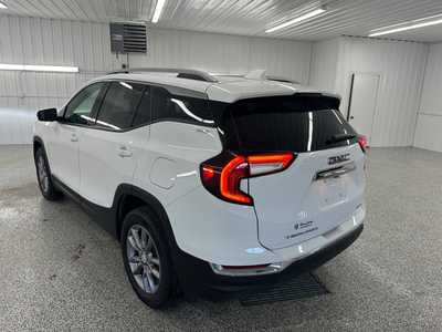 2024 GMC Terrain, $30995.0. Photo 3