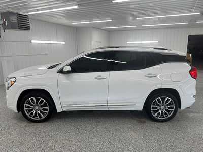2023 GMC Terrain, $34225.0. Photo 2