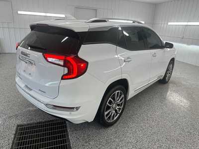 2023 GMC Terrain, $34225.0. Photo 4