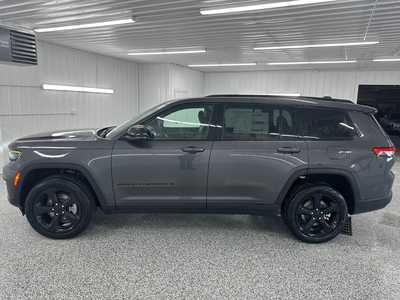 2025 Jeep Grand Cherokee L, $50215.0. Photo 2