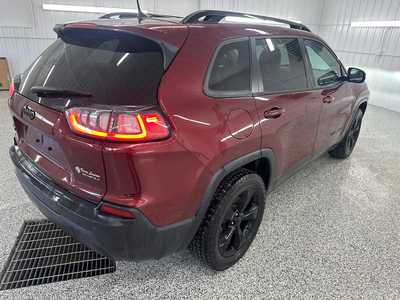 2019 Jeep Cherokee, $13995.0. Photo 4