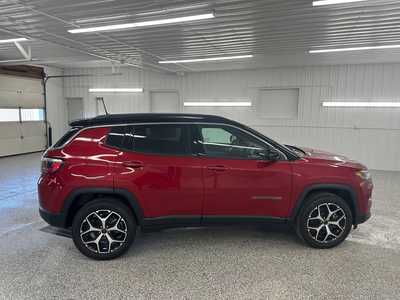 2025 Jeep Compass, $32435.0. Photo 5