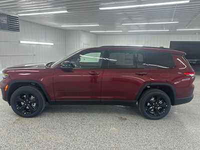 2025 Jeep Grand Cherokee L, $50215.0. Photo 2