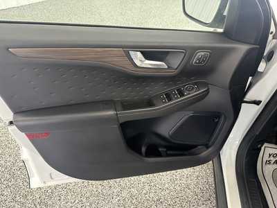 2020 Ford Escape, $24475.0. Photo 8