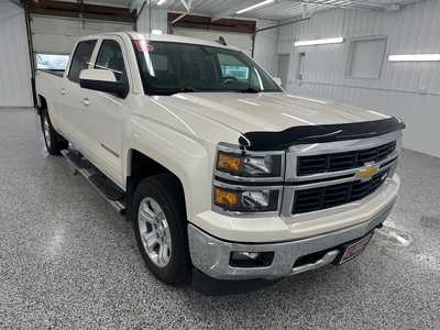 2015 Chevrolet 1500 Crew Cab, $14995.0. Photo 6