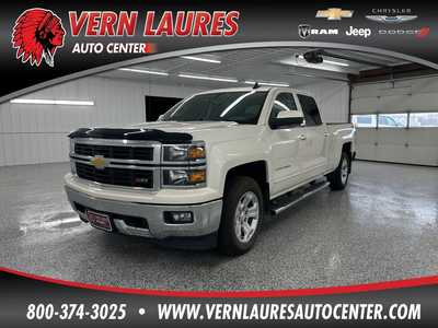 2015 Chevrolet 1500 Crew Cab, $14995.0. Photo 1