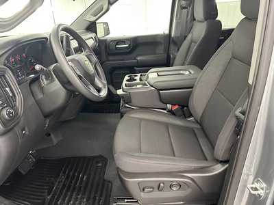 2025 Chevrolet 1500 Crew Cab, $47085.0. Photo 11