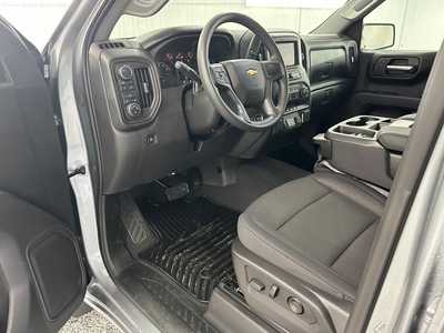 2025 Chevrolet 1500 Crew Cab, $47085.0. Photo 12