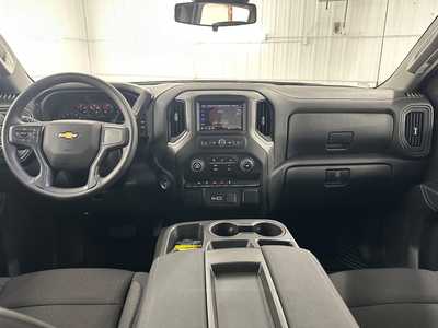 2025 Chevrolet 1500 Crew Cab, $47085.0. Photo 9