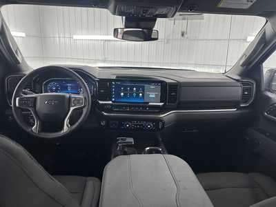 2025 Chevrolet 1500 Crew Cab, $56860.0. Photo 9