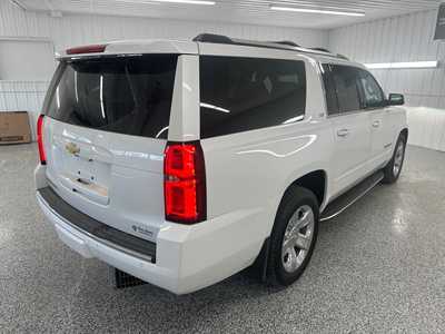 2016 Chevrolet Suburban, $19995.0. Photo 4