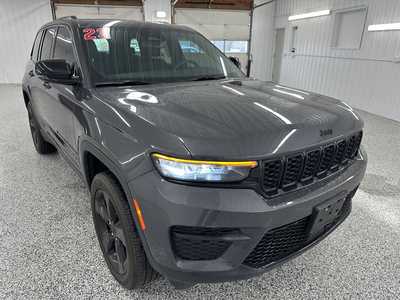 2023 Jeep Grand Cherokee, $37995.0. Photo 6