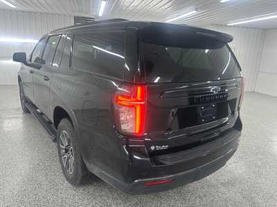 2023 Chevrolet Suburban, $67995.0. Photo 3