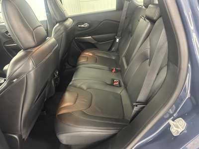 2021 Jeep Cherokee, $28995.0. Photo 11