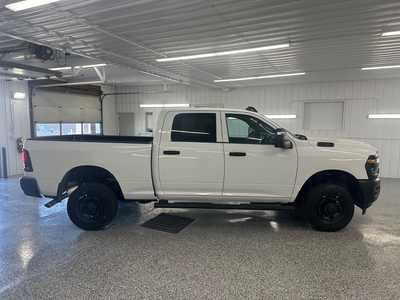2025 RAM 2500 Crew Cab, $56340.0. Photo 5