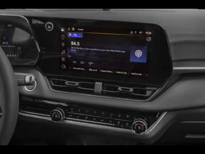 2026 Chevrolet Equinox, $37840.0. Photo 7