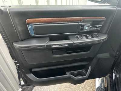2018 RAM 1500 Crew Cab, $33975.0. Photo 8