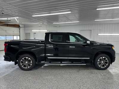 2023 Chevrolet 1500 Crew Cab, $50995.0. Photo 5