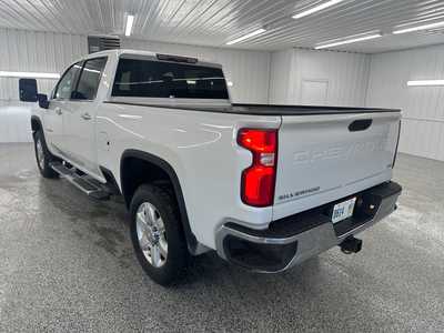 2021 Chevrolet 2500 Crew Cab, $59995.0. Photo 3