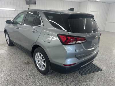 2023 Chevrolet Equinox, $25978.0. Photo 3