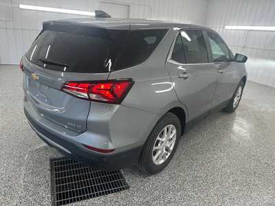 2023 Chevrolet Equinox, $25978.0. Photo 4