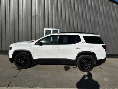 2023 GMC Acadia, $34250.0. Photo 2