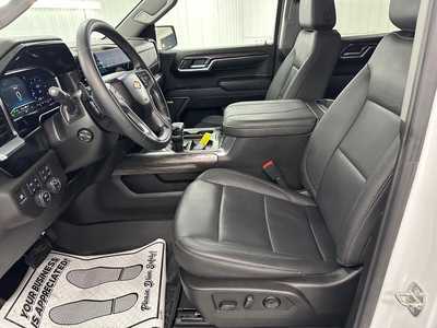 2024 Chevrolet 1500 Crew Cab, $50995.0. Photo 11