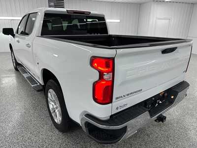 2024 Chevrolet 1500 Crew Cab, $50995.0. Photo 3