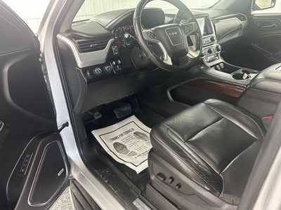 2018 GMC Yukon XL, $26995.0. Photo 10
