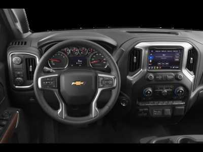 2020 Chevrolet 1500 Crew Cab, $39995.0. Photo 4