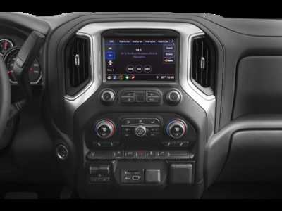 2020 Chevrolet 1500 Crew Cab, $39995.0. Photo 7